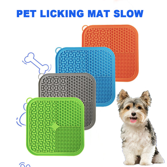 Silicone lick mat with suction cups for dogs and cats